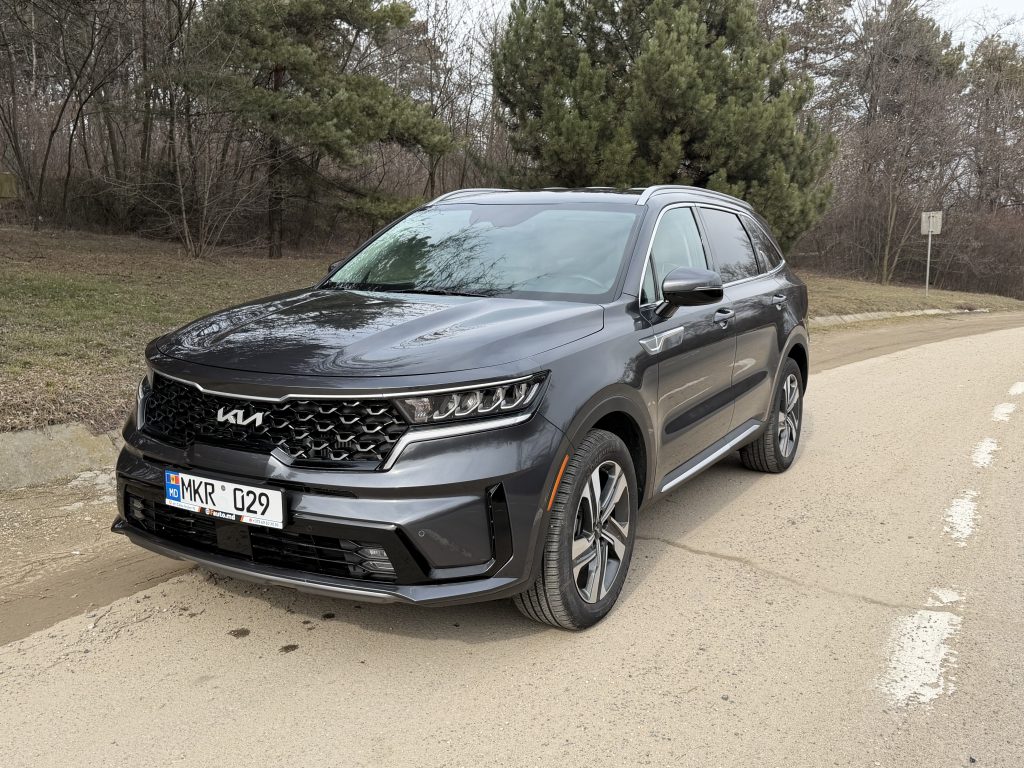 KIA SORENTO HYBRID