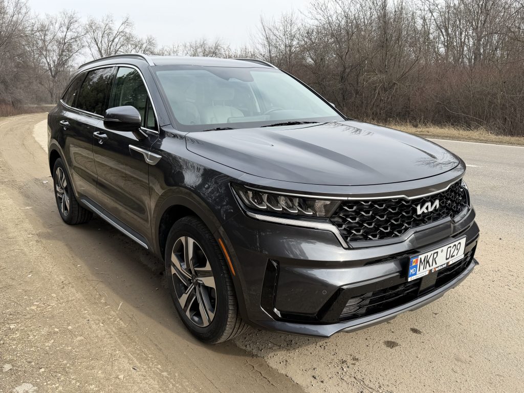 KIA SORENTO HYBRID
