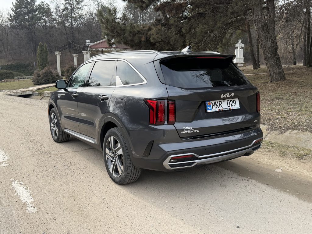 KIA SORENTO HYBRID